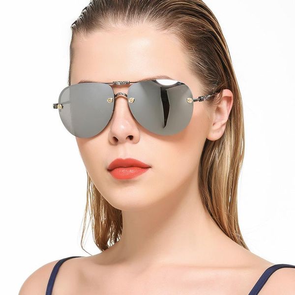 

sunglasses fashion carved dot diamond men and women vintage driving mirror folding polarized uv400 glasses wholesale, White;black