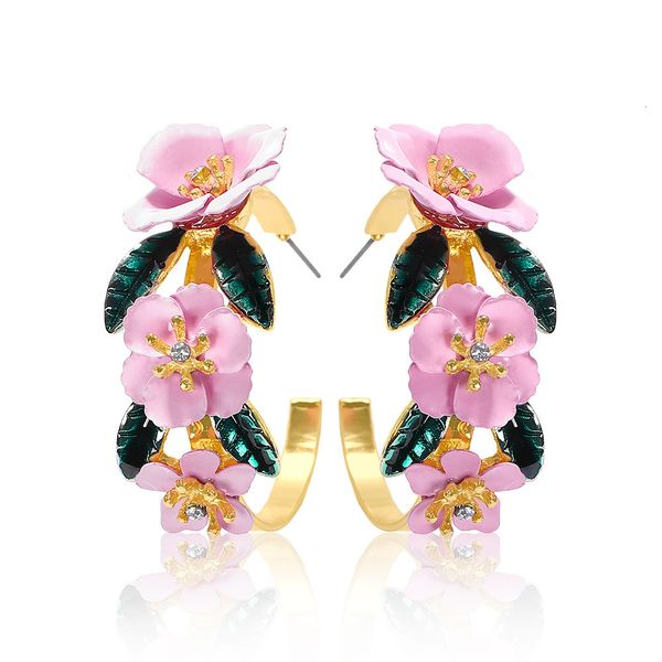 

korean fresh and sweet lacquer three flower women's 2019 new fashion temperament versatile semicircular earrin, Silver