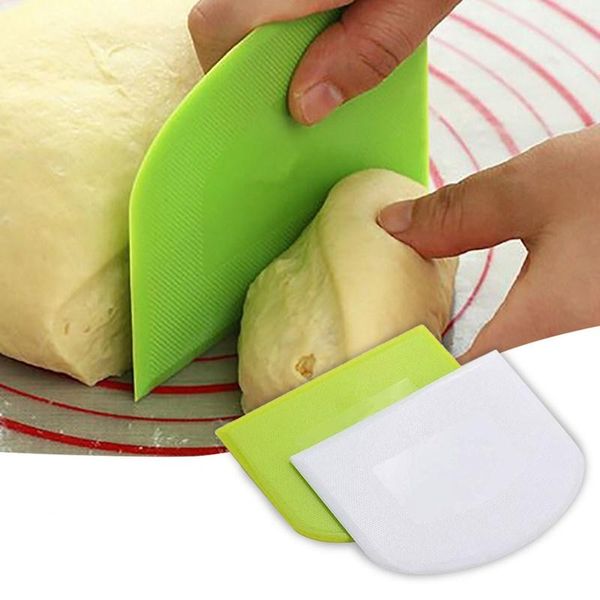 

baking & pastry tools 1/2pc plastic cake cream spatula dough butter batter scraper for home nough cutting kitchen gadgets