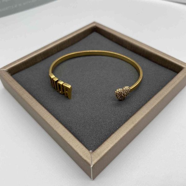 

new wheat ear letter horse eye full diamond bracelet black friday deals