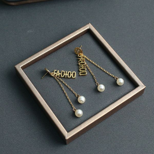 

d signature letter long tassel earrings, Silver