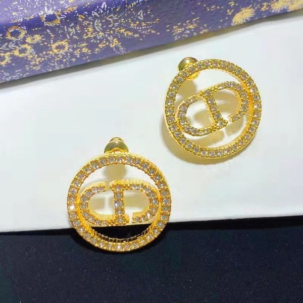 

design jewelry elegant fashion full diamond letter earrings, Golden