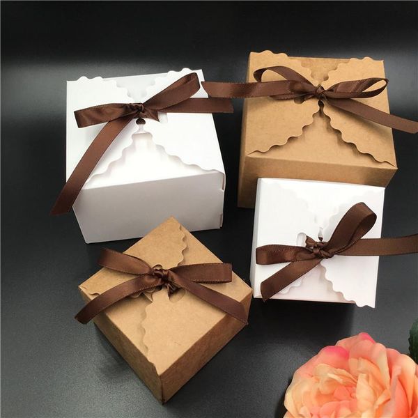 

gift wrap 30pcs/lot handcraft two size colorful kraft paper boxes for baking cookies muffin creative gifts with three color ribbons