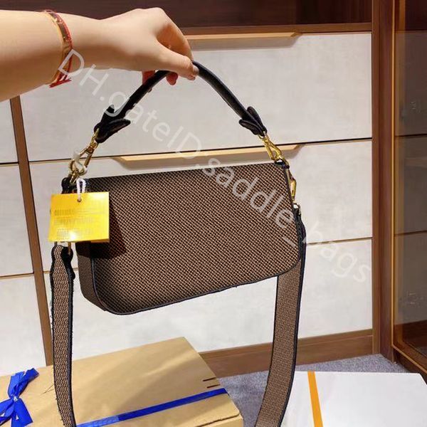 

2023 ss lady fashion bags letter genuine leather hasp flap bags interior compartment retro all-match simplicity shoulder bags