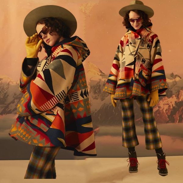 

2021 new luxury vintage print wool loose flare sleeve hooded cloak jacket fashion winter outerwear women coat f0g1, Black