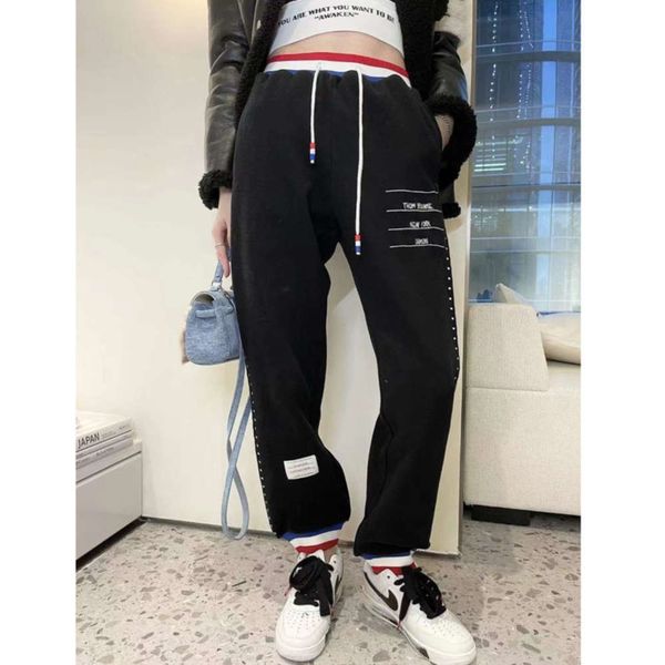 

designer early spring 2021 new brand leisure sports leggings embroidered letter plush thickened camp pants women loose trouser sweatpants, Black;white