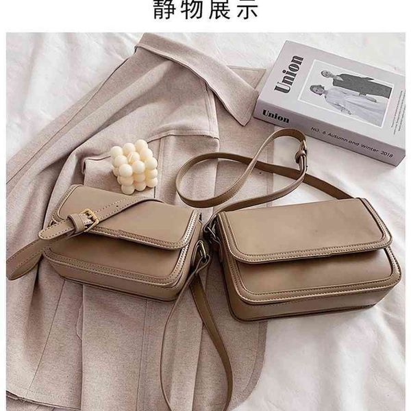 

french 2021 new style messenger versatile fashion one shoulder small square bag soft leather mobile phone