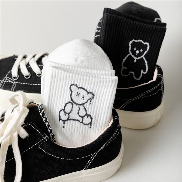 

cute cartoon cubs in spring new black and white cartoon creative socks female c0224