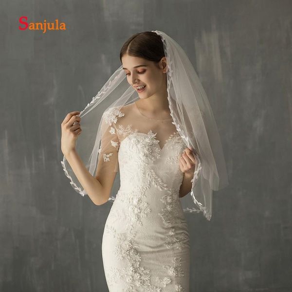 

bridal veils two layers middle length wedding veil leaf shape appliques edge with comb pearls elegant accessories v128, Black