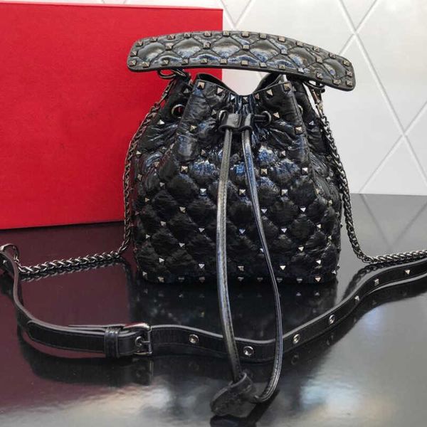 

designer luxury bag sheepskin bucket bag handbags shoulder bags plain string rivet detachable handle detaching sliding c women's leathe, Red;black