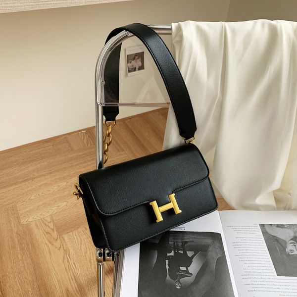 

tofu 2021 new fashion armpit women's cross shoulder small square bag