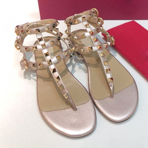 

zapatos mujer color rivets spiked gladiator flat women sandals stones studded sandal big size designer women's slides shoes summer flip, Black