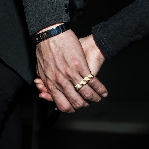 

cluster rings 2021 egyptian pyramid one-piece luxury two-finger ring personalized brass knuckle gold, Golden;silver