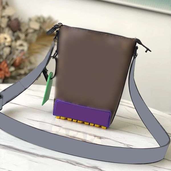

original leather xs crossbody bags designer luxurys fashion large capicity women and men discover backpack cruiser messenger bag