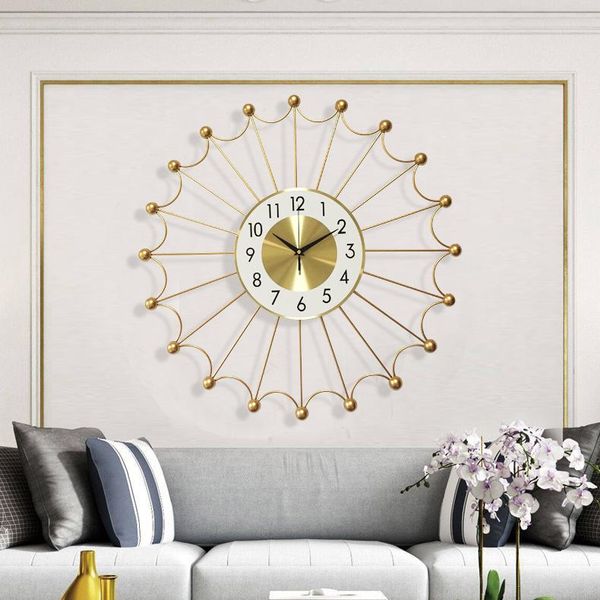 

wall clocks creative simple clock modern design fashion luxury silent metal art living room reloj pared home decoration 60