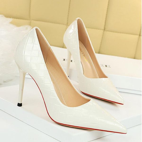 

dress shoes small fresh pointed high heels pumps casual daily shoes, feminine sense, side air, all-match, Black
