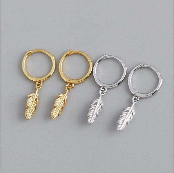 Orecchini pendenti a forma di albero di piume placcati in argento con borchie Moda donna Accessori per studenti color oro semplici