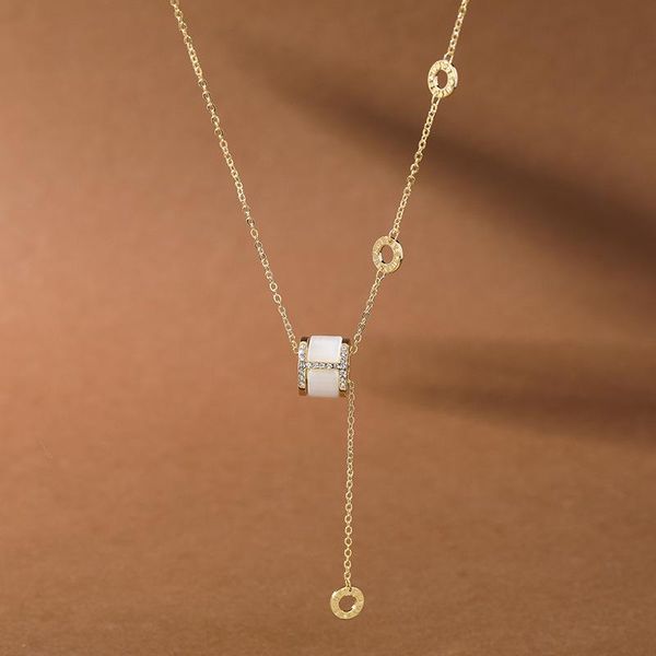 

pendant necklaces design sense small waist necklace 2021 female simple light luxury letter clavicle chain temperament net red, Silver