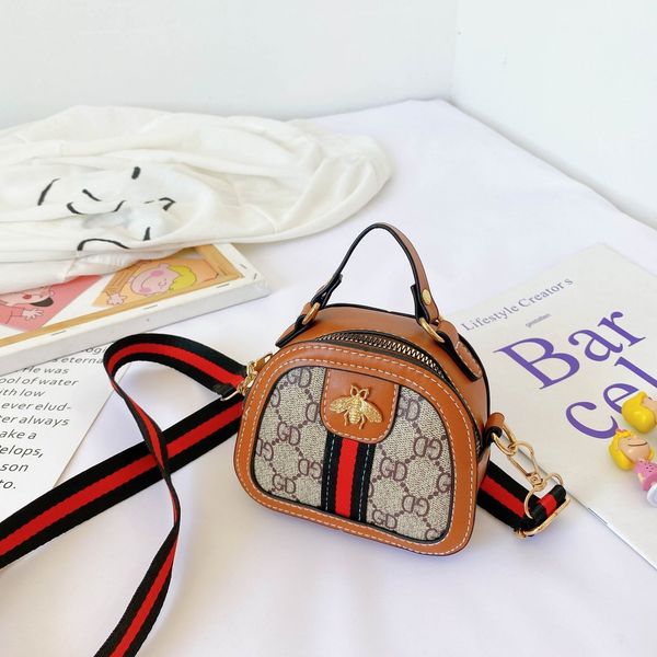 

children's bag new messenger bag girl's fashion lovely princess little fragrance foreign girl's handbags premium, Red;black