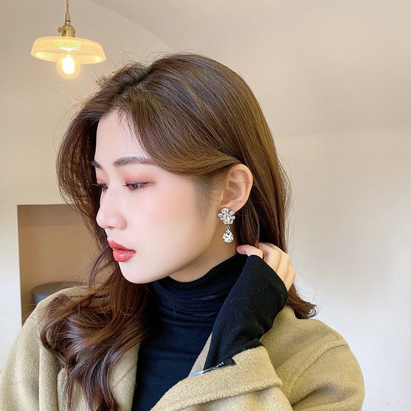 

special offer 70% off 925 silver needle french net red temperament earrings 2021 new hepburn hong kong style crystal flower