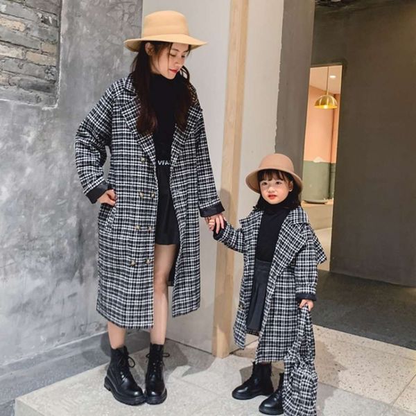 

autumn and winter 2021 new korean baby women's girl foreign sle medium length plaid coat parent child fashion, Blue