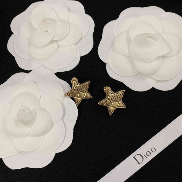 

pointed star earrings female red brass s925 silver needle earrings