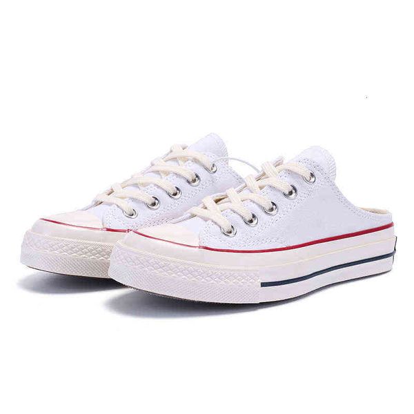 

putian has a large amount of canvas sho, men's and women's