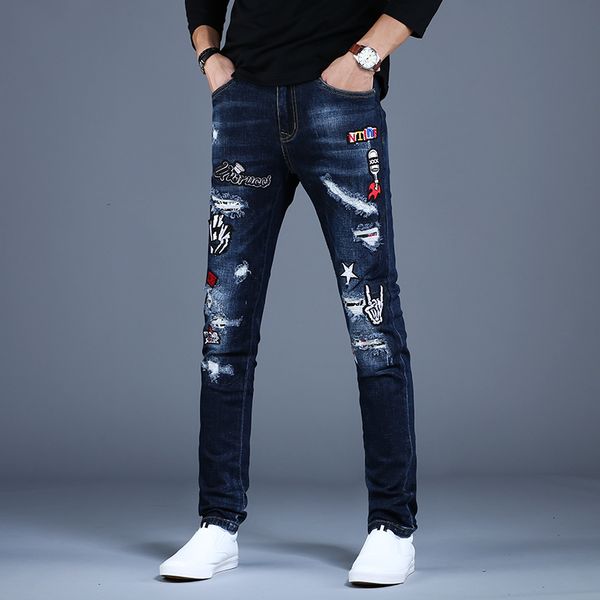 

2021 men's fashion embroidered jeans torn autumn blue fit fine denim pants 1as9, White;black