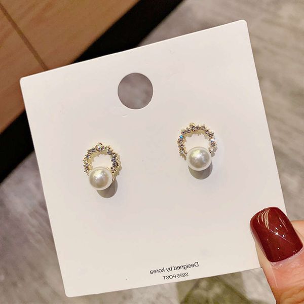 

simple exquisite small earrings temperament earrings female cool