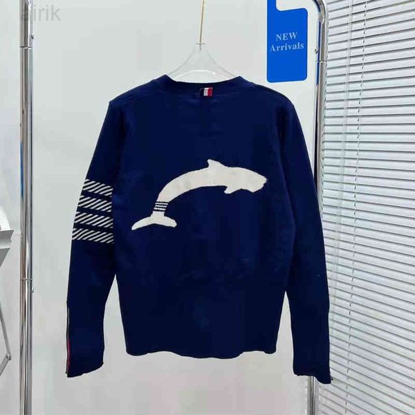 

2023 spring fashion sweaters college style youth aging jacquard simple and comfortable couple cardigan, White