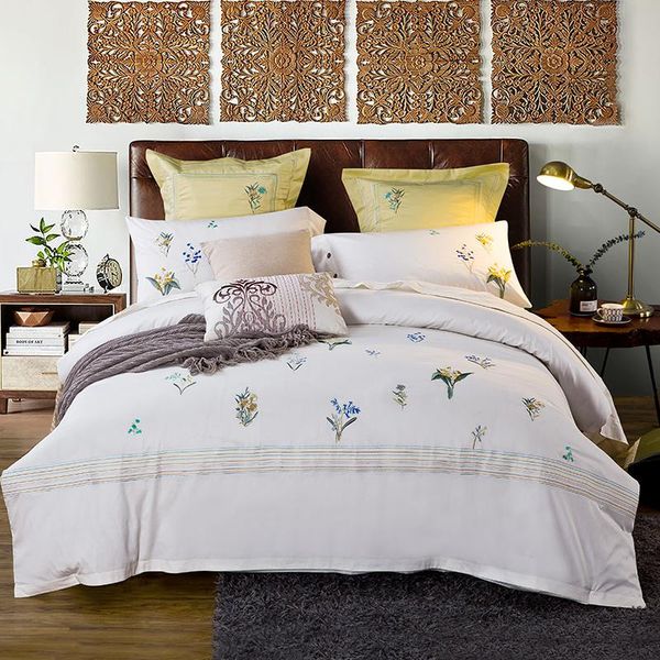 

bedding sets white chic floral embroidery set luxury solid bed egyptian cotton duvet cover bedsheet size  pillowcases king