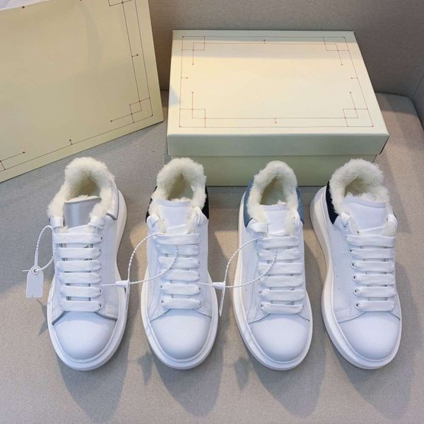 

2020 new wool women's versatile plush thick soled couple muffin designer shox shoes for women, White;red