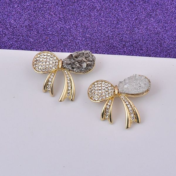 

fashion bow brooch versatile anti light pin personality temperament accessories, Gray