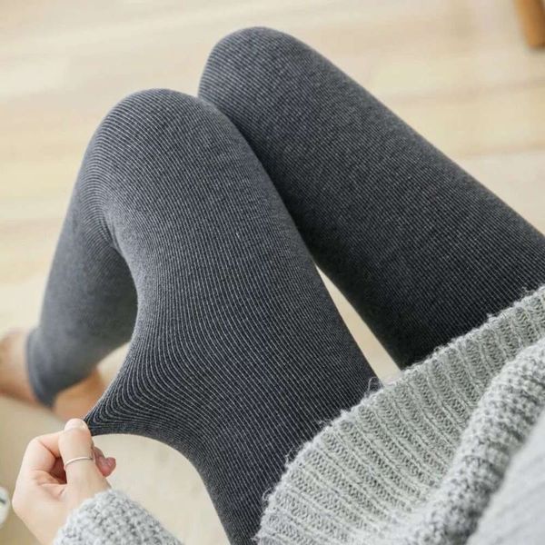 

new winter plush leggings cotton vertical stripe slim layered pantyhose, Black