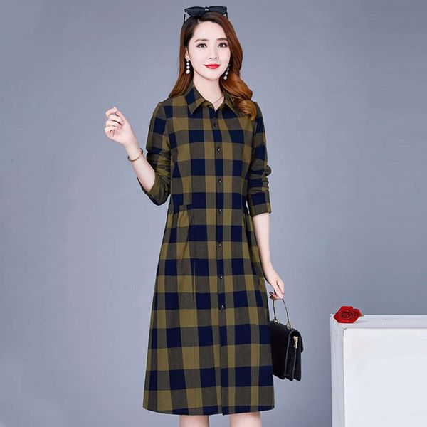

fashion 2021 and plaid spring windbreaker autumn women's middle new korean shirt collar knee long sleeve jacket fashion luxury, Tan;black
