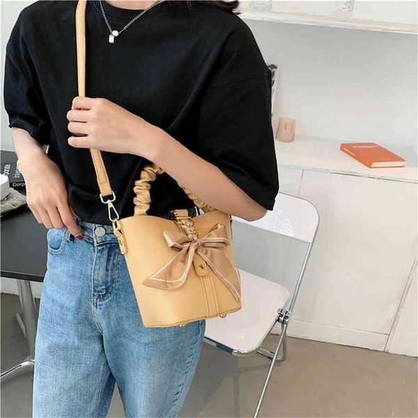 

women's 2021 new silk scarf portable bucket bag