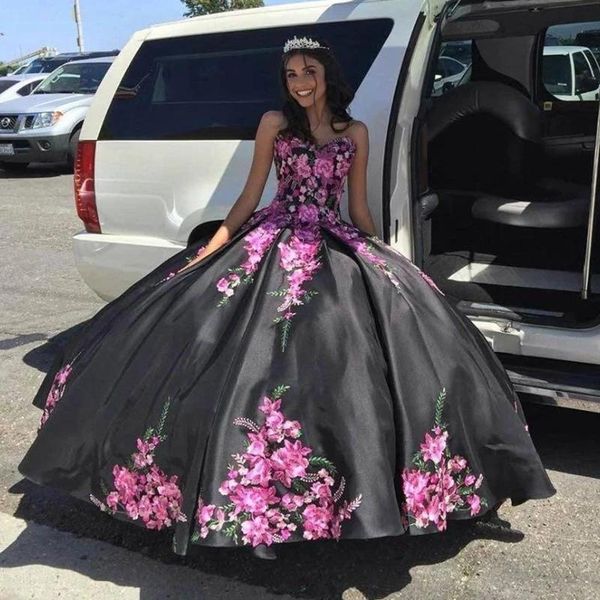 

gorgeous black quinceanera dresses 3d floral applique satin sweetheart neckline custom made sweet 16 princess prom ball gown vestido, Blue;red