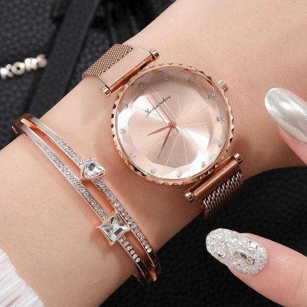 

wristwatches women watches diamond corrugated bracelet set ladies fashion casual stainless steel quartz wristwatch, Slivery;brown