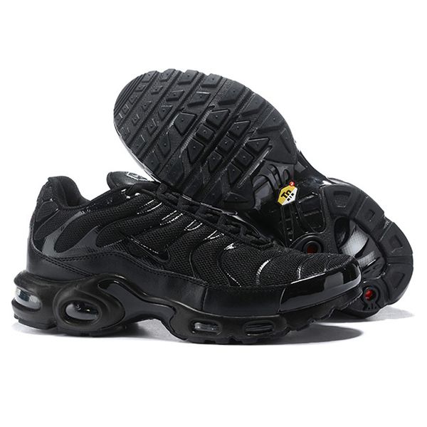 

running shoes plus tn mens womens batman black dmp grey lava volt silver bullet hyper crimson university red worldwide 1 sneakers trainers s