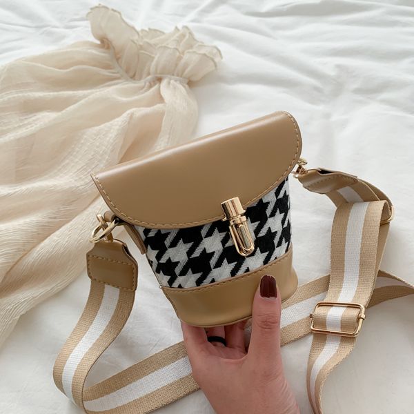 

woman small bag bucket bags for women plaid shoulder bag for women new arrive fashion luxury women handbags, Black;red