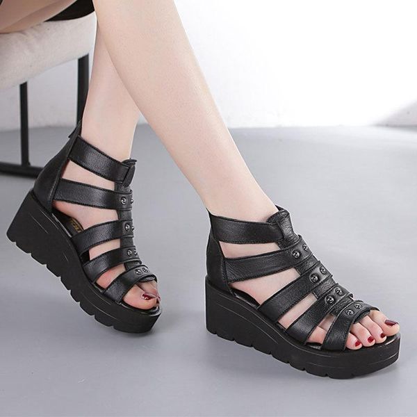 

muffin thick all-match 2021 summer leather heel fish mouth sandals female flat bottom, Black