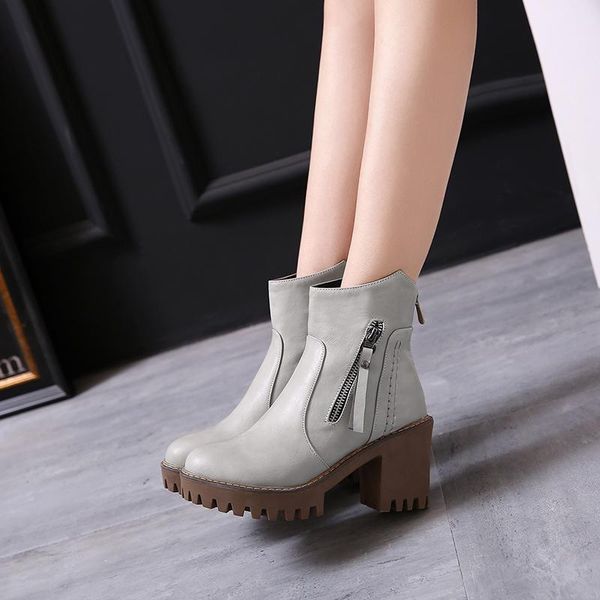 

boots women's 2021 european and american autumn winter all-round fashion high-heeled short, Black