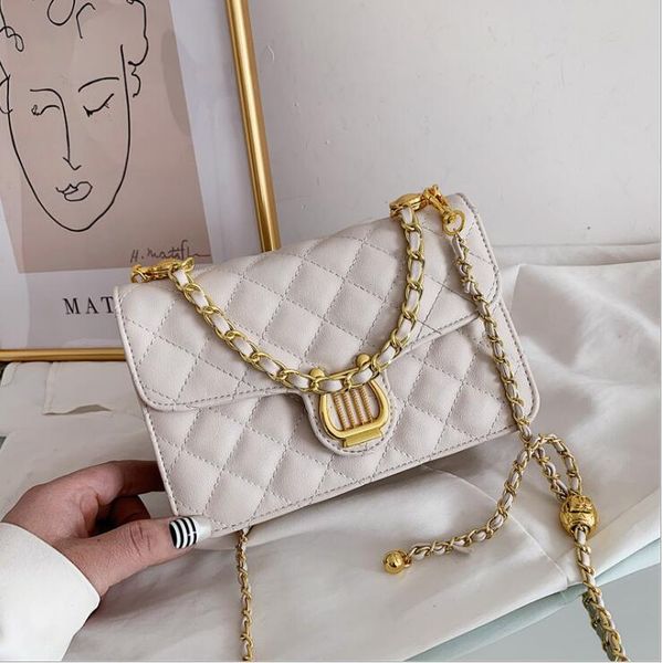 

factory wholesale women bag street fashion plaid leathers shoulder handbag personality gold buckle womens chain bags foreign leather messeng, Black;red