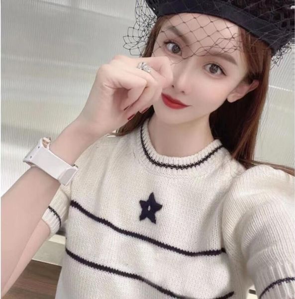 

autumn and winter individuality sweaters long sleves knits letters embroidery fashion hoodies round collar sweatshirt madam knit clothing pa, White;black