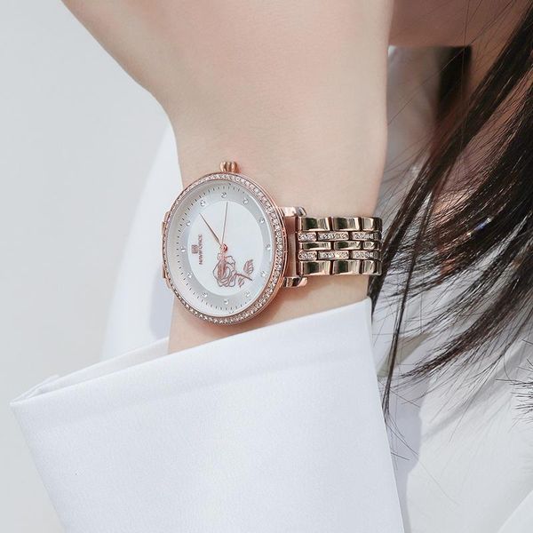 

wristwatches 2021 luxury diamond flower naviforce brand women fashion watches waterproof ladies casual watch original quartz wrist, Slivery;brown