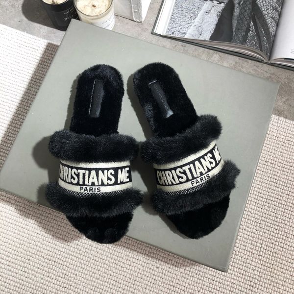 

2021 autumn and winter new furry warmth fashion retro outer wear letter half drag slippers women, Black