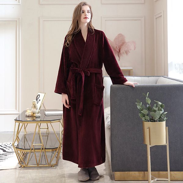 

2021 new female autumn long flannel nightgown plus thick solid size in women's low-v with loose clothing robe l3gb, White