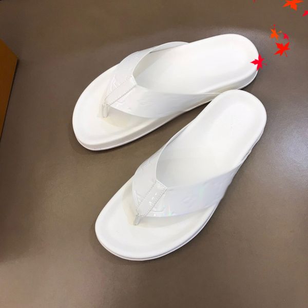 

2021 slipper designer slide summer sandals fashion men beach indoor flat flip flops leather luxurys shoes mens slippers with box size 39-45, Black