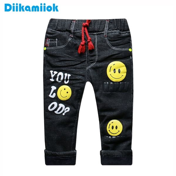 Jeans per ragazzi caldi e spessi invernali Moda nera Abbigliamento per bambini Pantaloni in denim termico per neonati Pantaloni per bambini 1-5 anni 211102