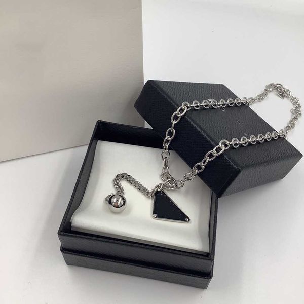 

2021 multi-style street trend triangle letter necklace hip hop cool couple clavicle chain fast delivery, Silver